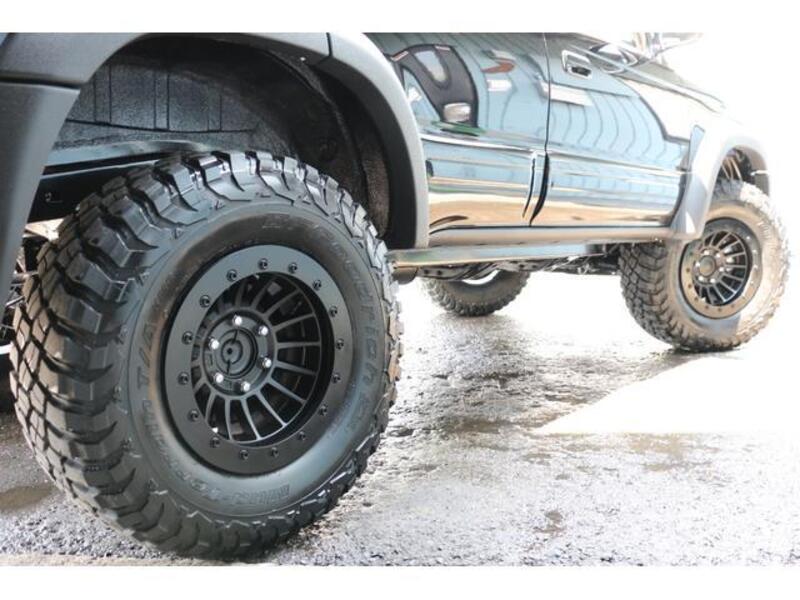 HILUX SURF