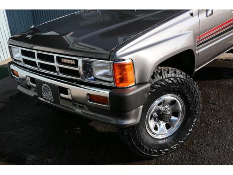 HILUX SURF