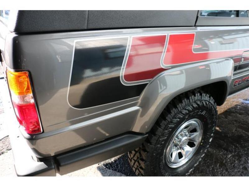 HILUX SURF