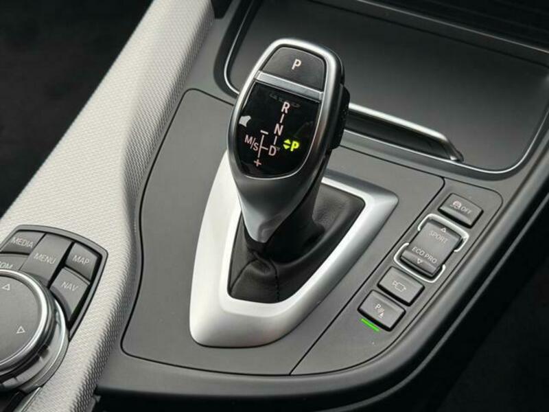 4 SERIES