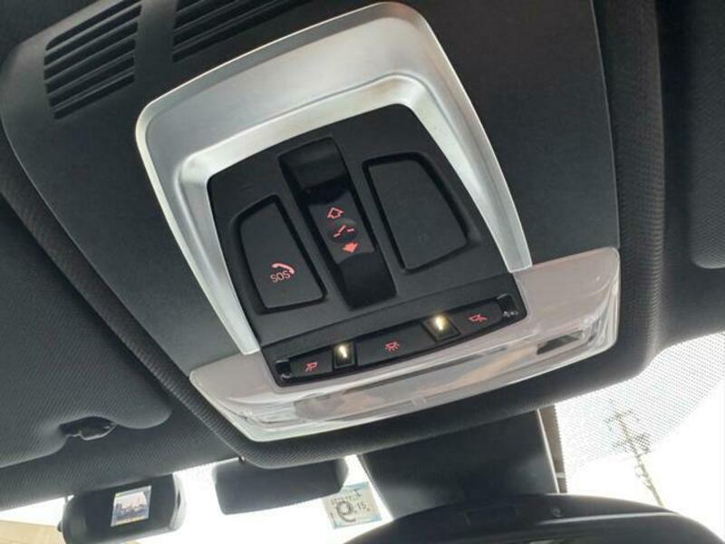 4 SERIES