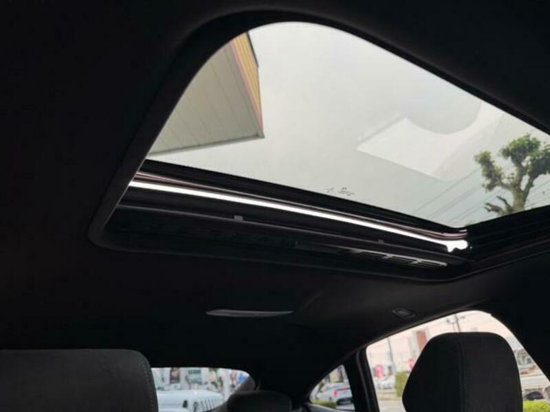 4 SERIES