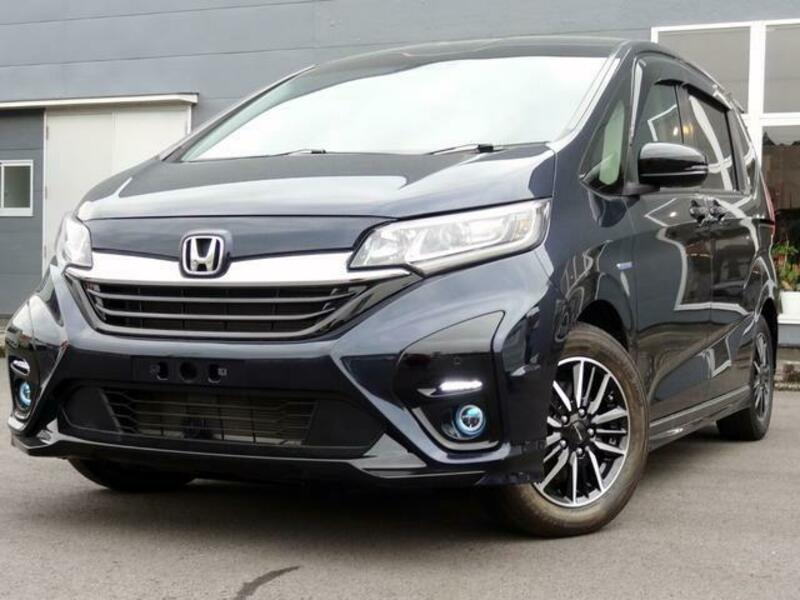 HONDA FREED HYBRID