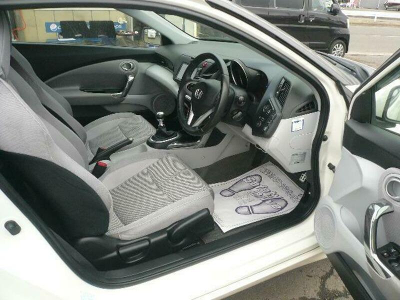 CR-Z