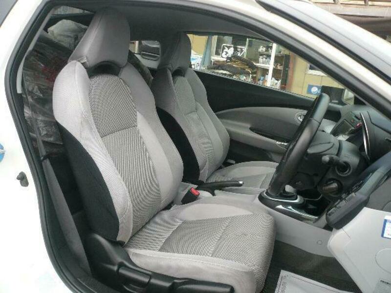 CR-Z