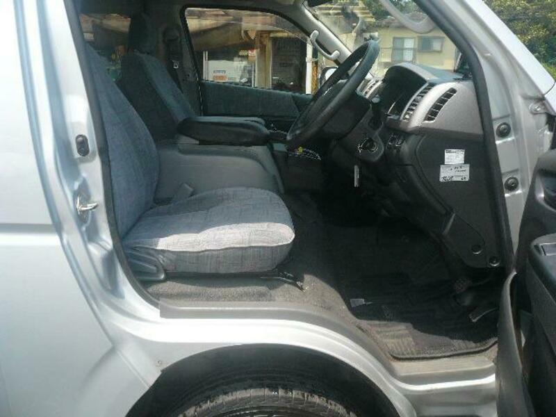 HIACE WAGON