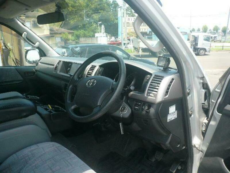 HIACE WAGON