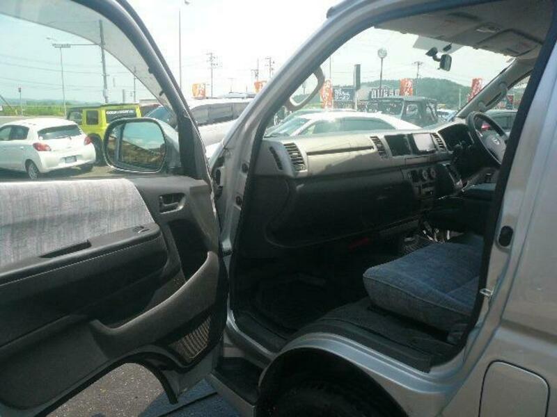 HIACE WAGON