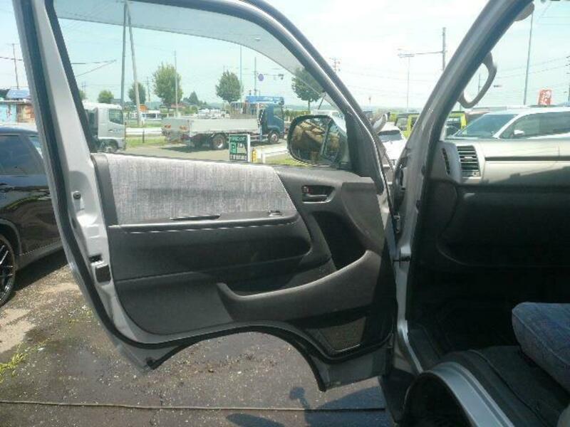 HIACE WAGON