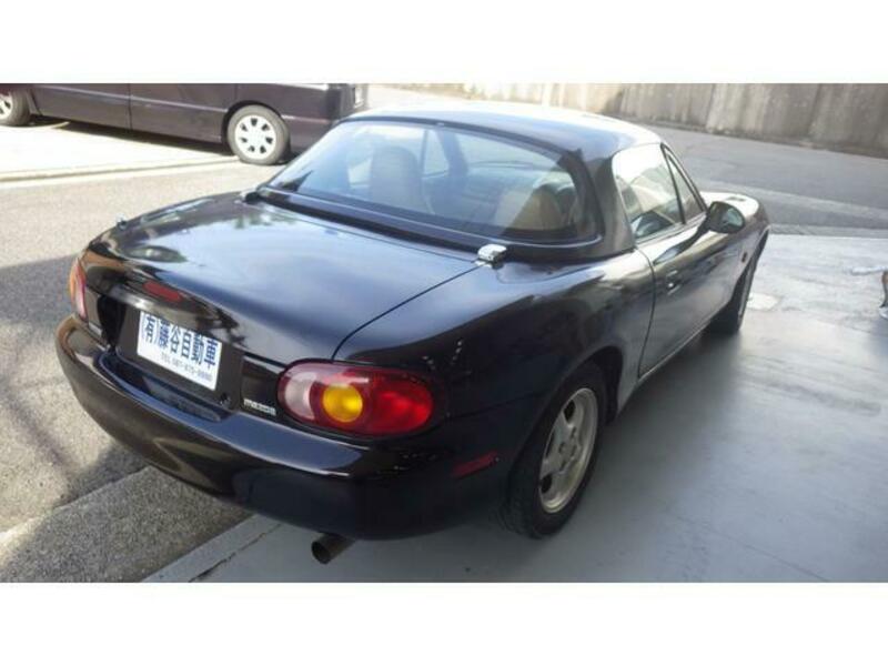 ROADSTER