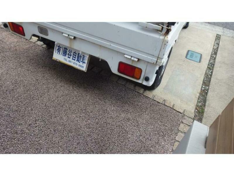 CARRY TRUCK
