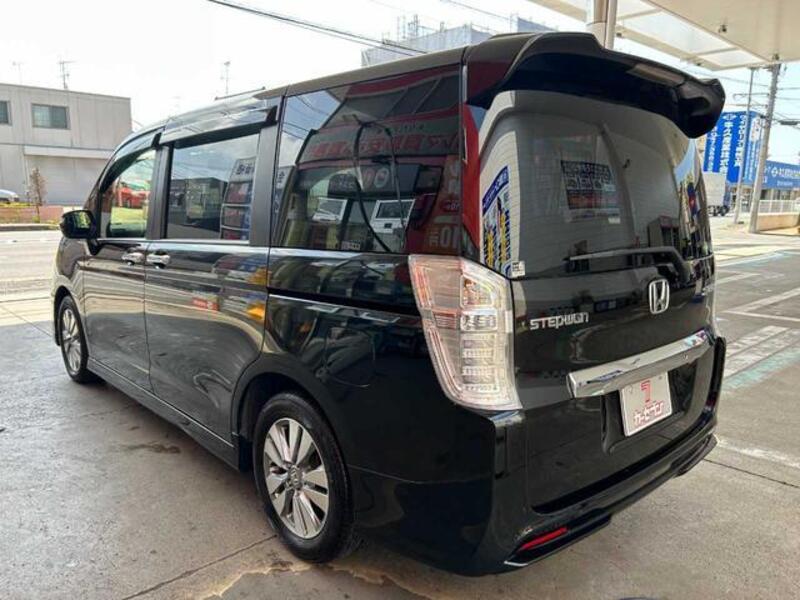 STEPWAGON SPADA