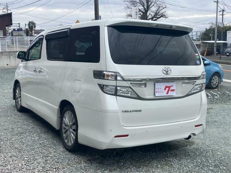 VELLFIRE
