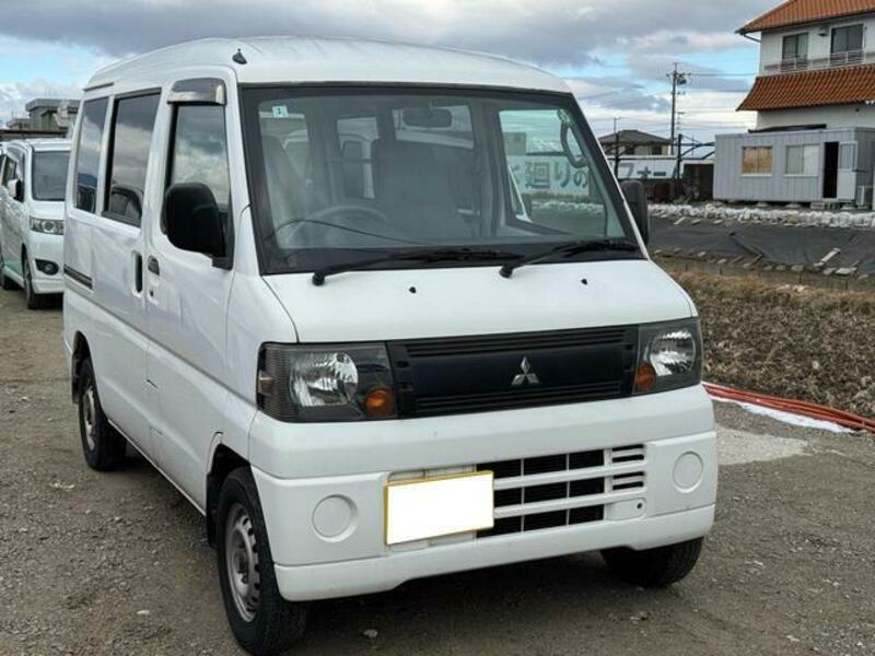 MINICAB VAN