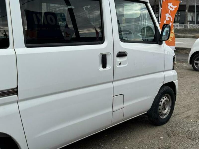 MINICAB VAN