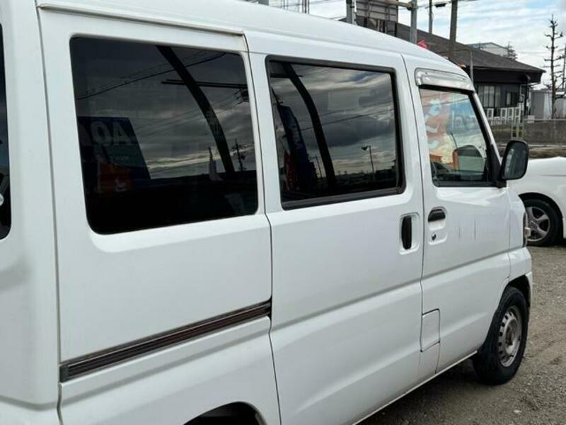 MINICAB VAN
