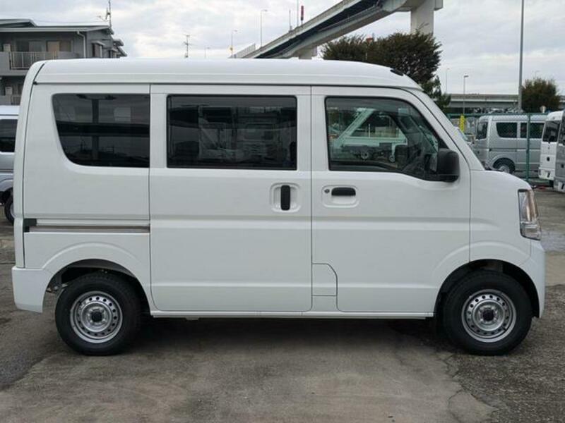 MINICAB VAN