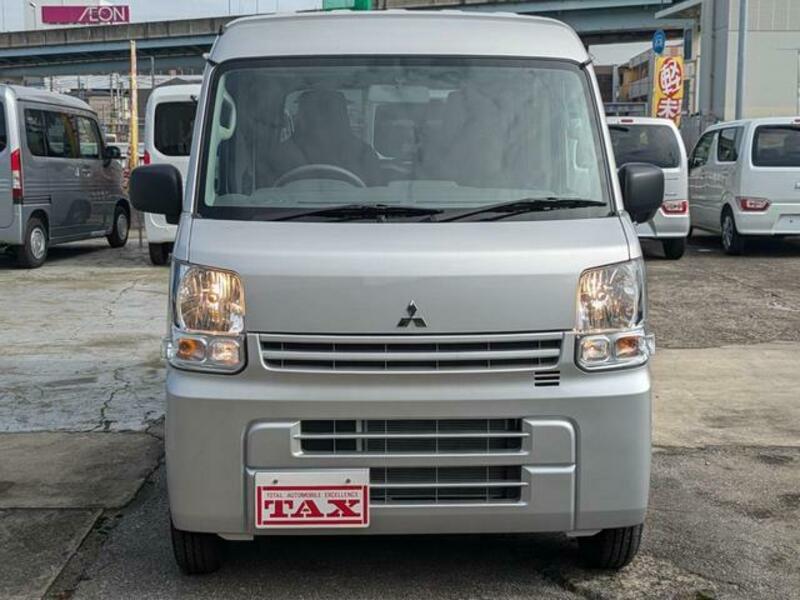 MINICAB VAN