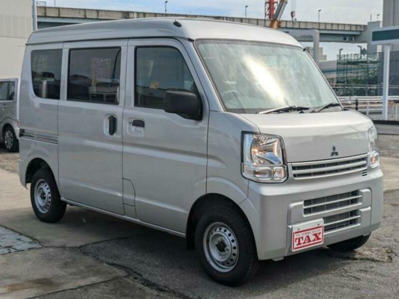 MINICAB VAN