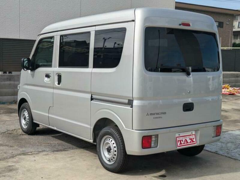 MINICAB VAN