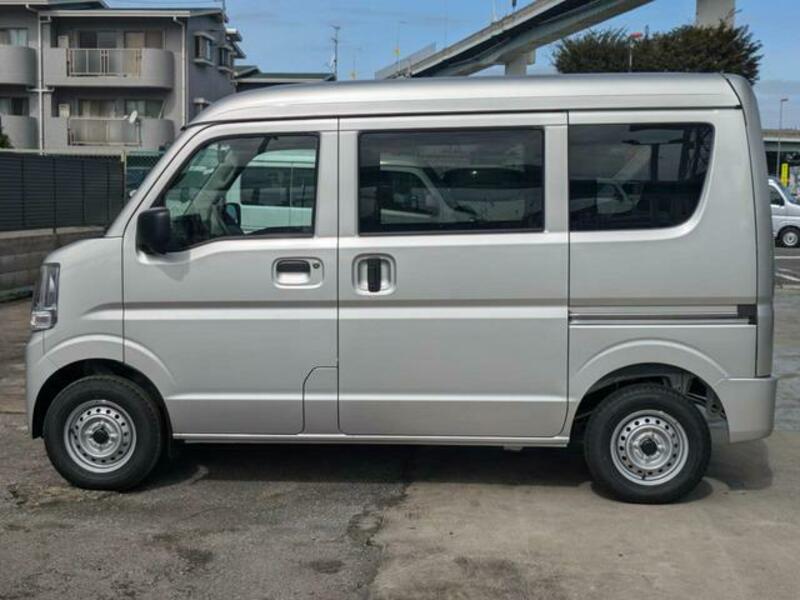 MINICAB VAN