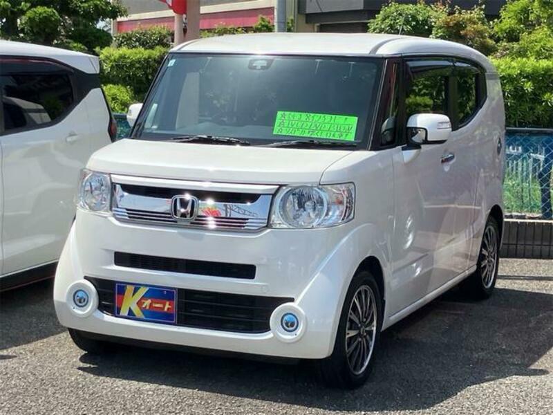 HONDA N BOX SLASH