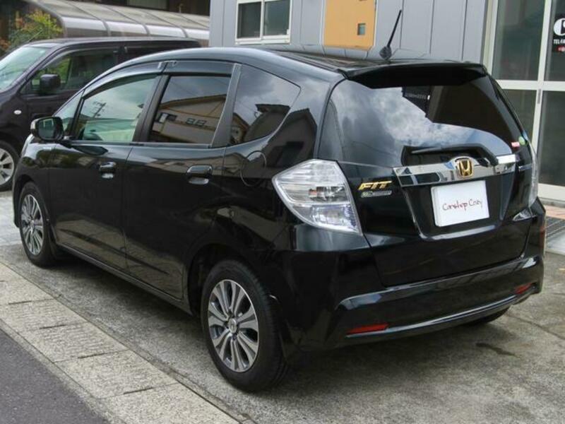 FIT HYBRID