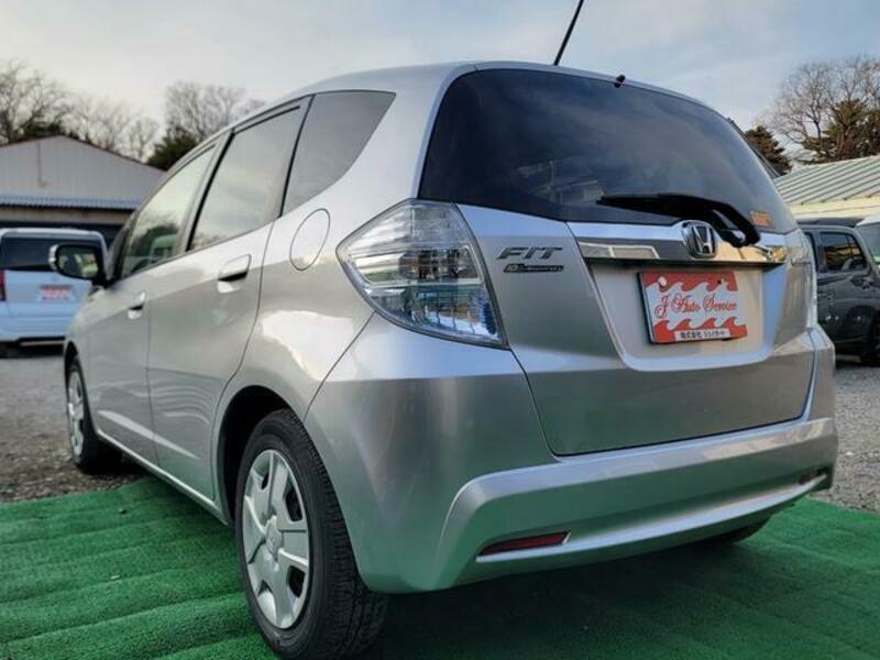 FIT HYBRID