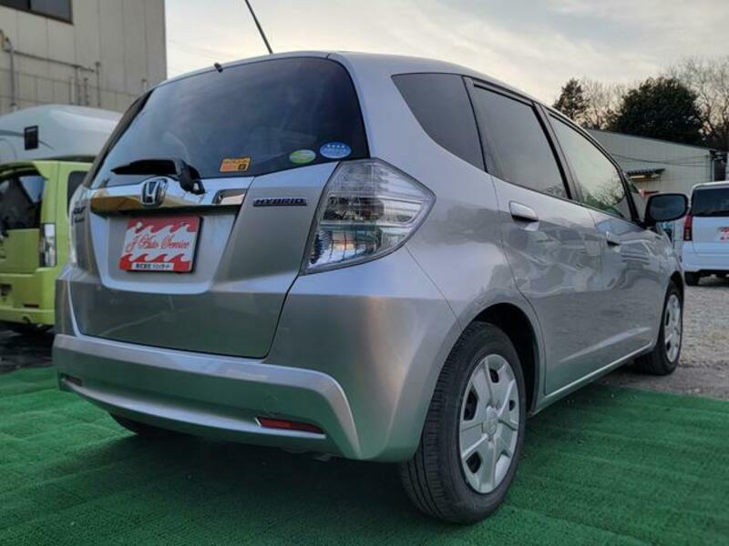 FIT HYBRID