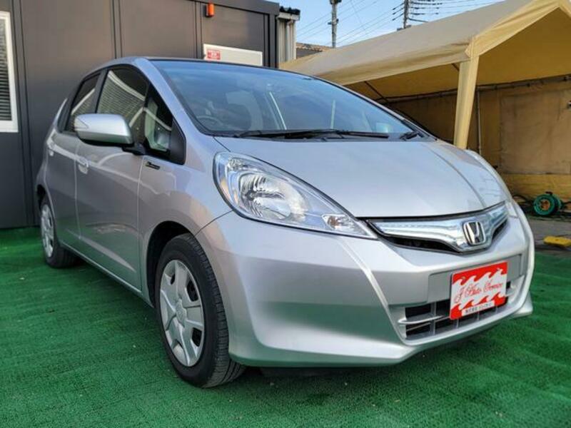 FIT HYBRID