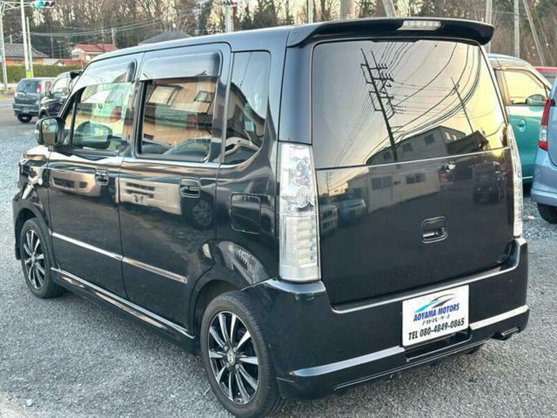 WAGON R