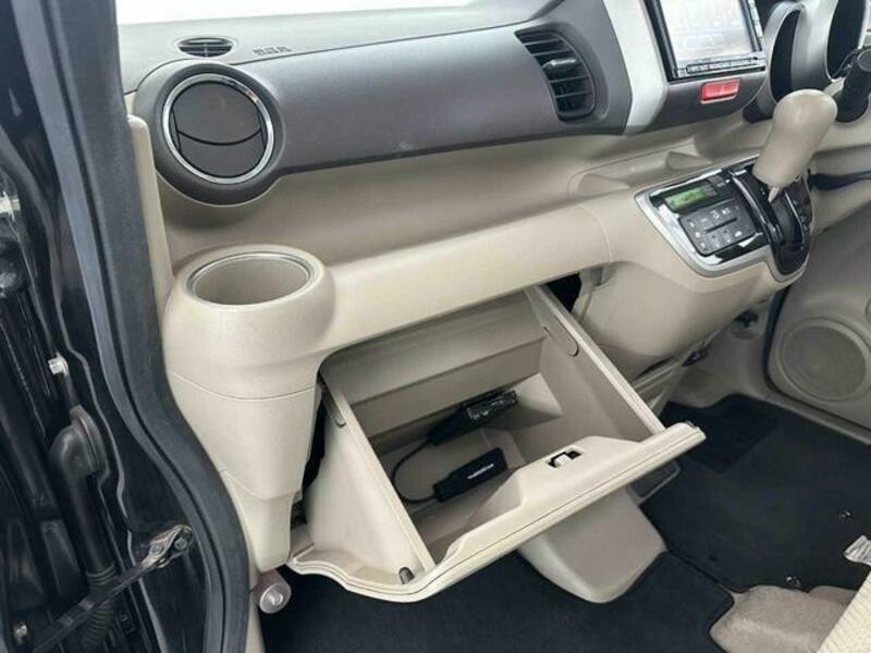 N BOX PLUS