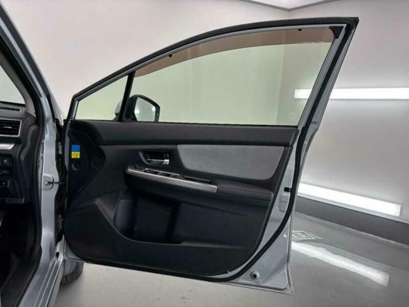 XV HYBRID