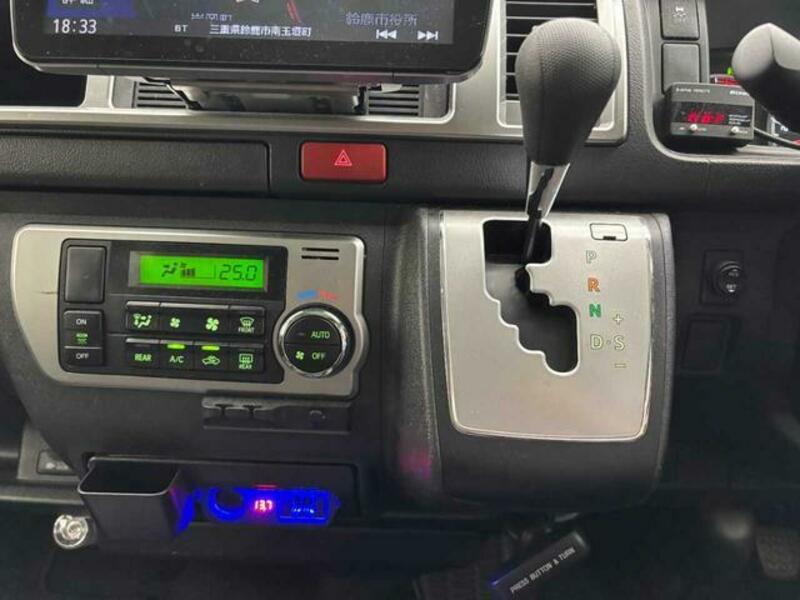 HIACE WAGON