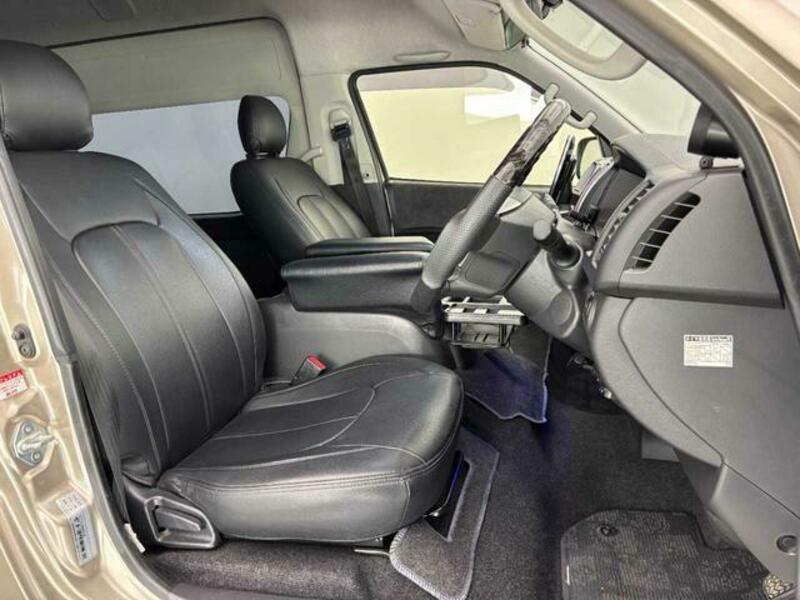 HIACE WAGON