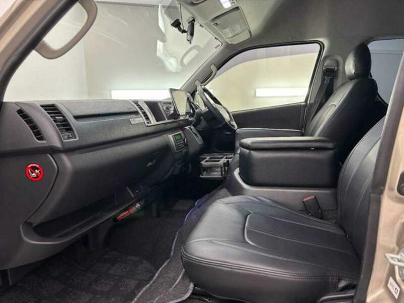 HIACE WAGON
