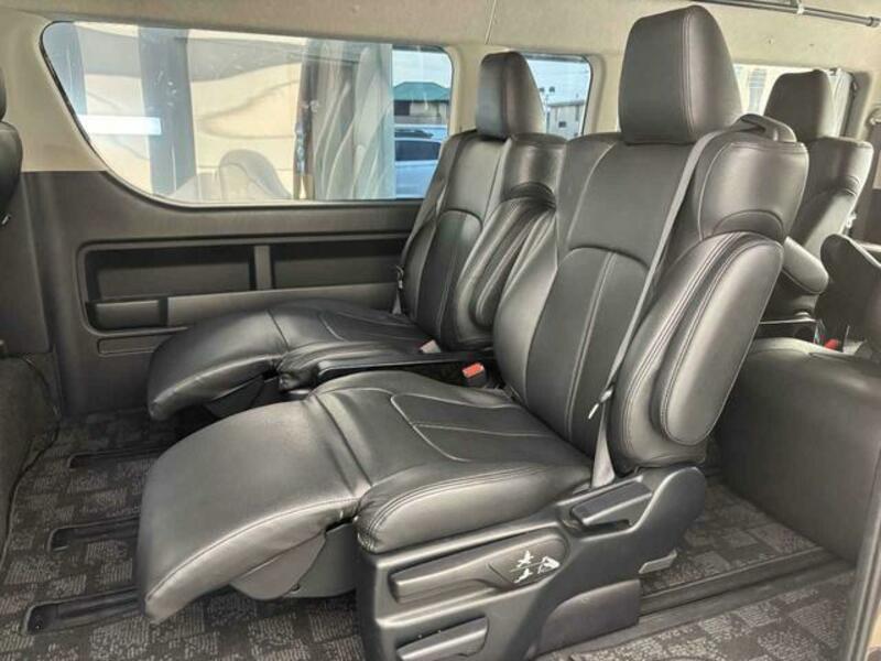 HIACE WAGON