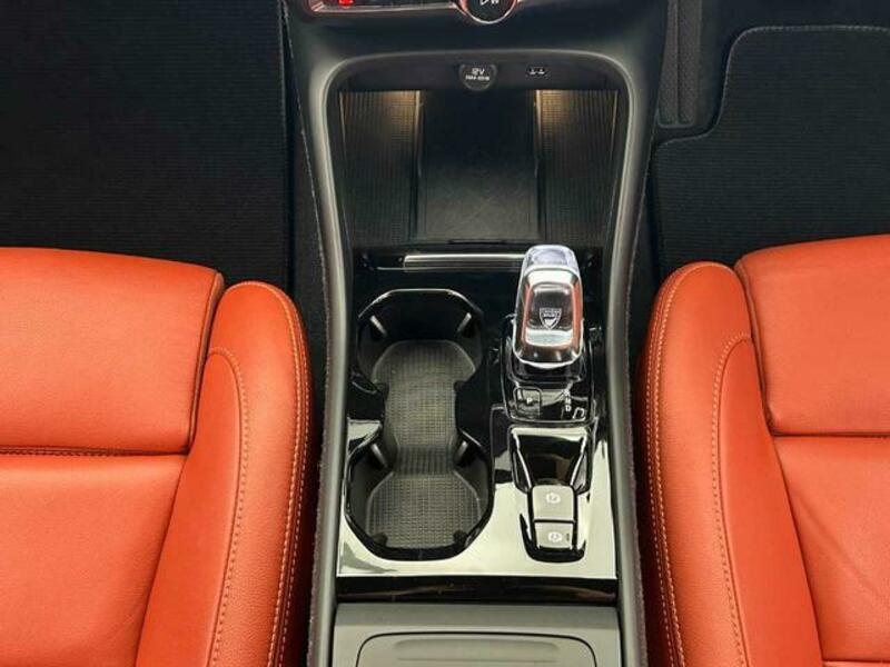 XC40