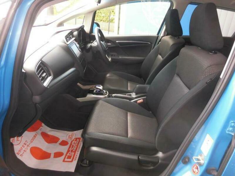 FIT HYBRID