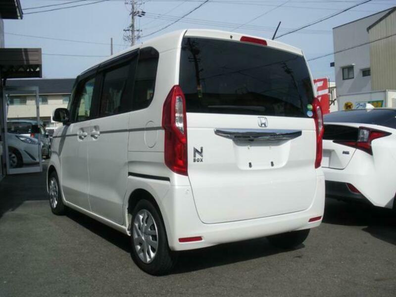 N BOX