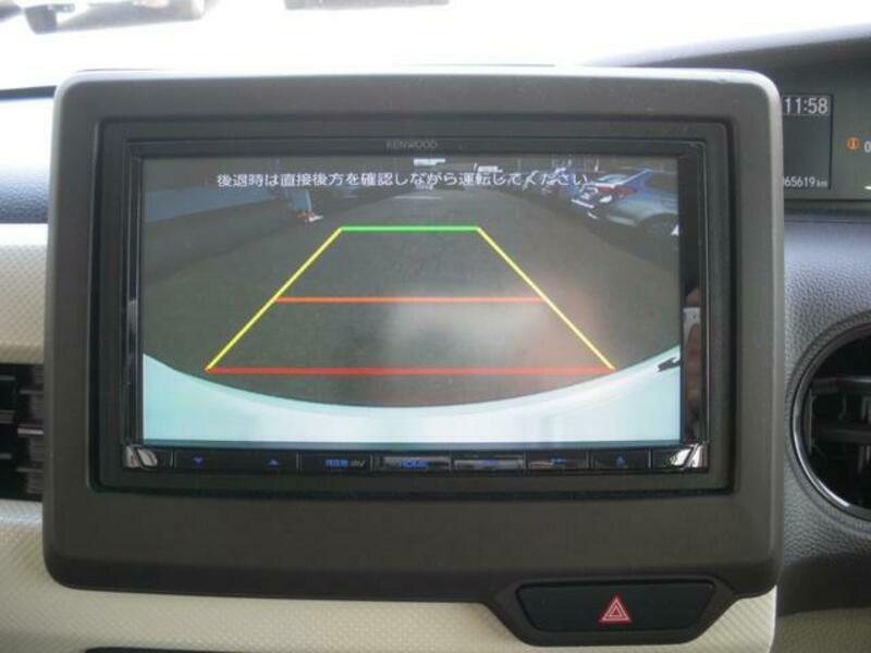 N BOX