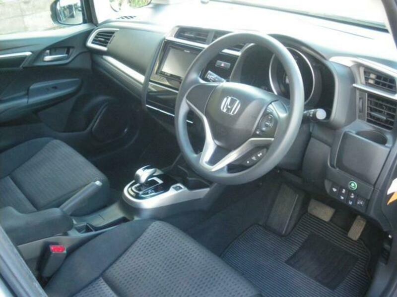 FIT HYBRID