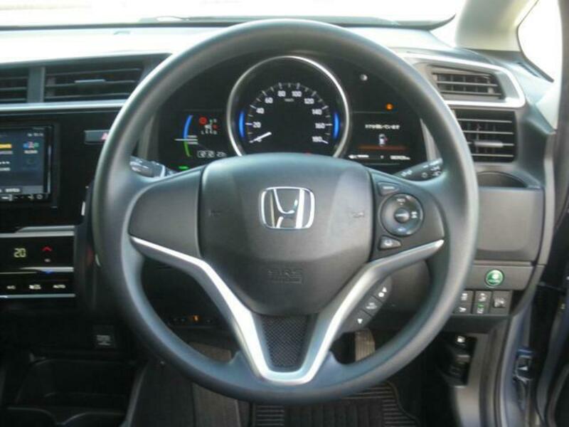 FIT HYBRID