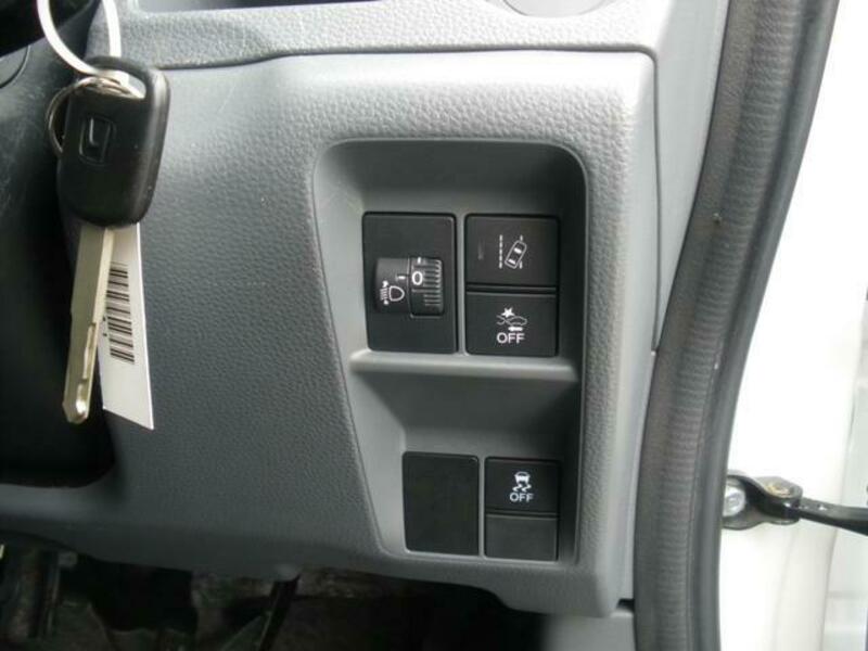N-VAN