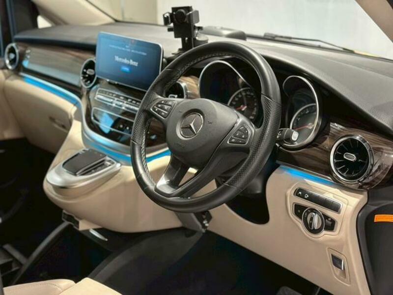 V-CLASS