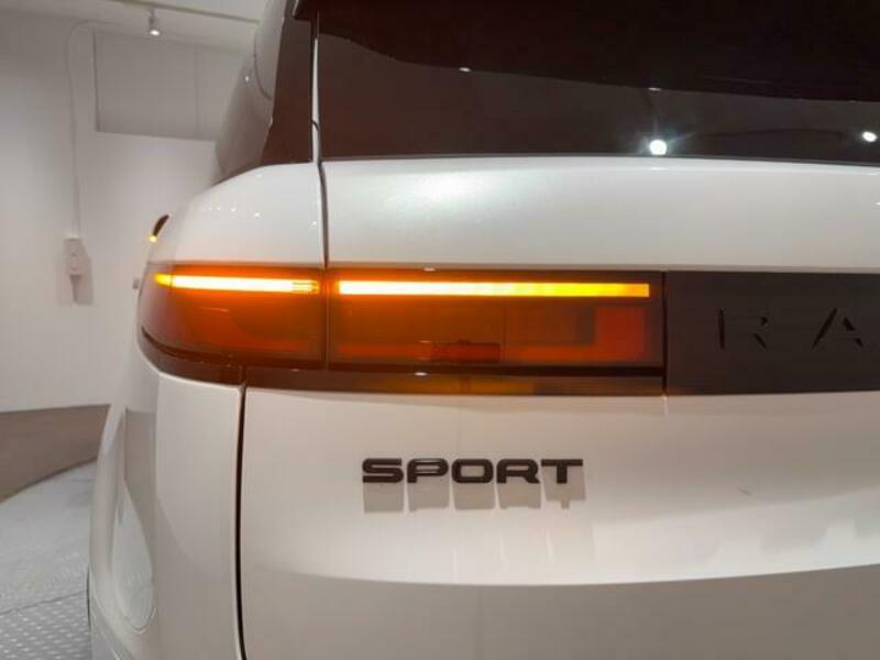 RANGE ROVER SPORT