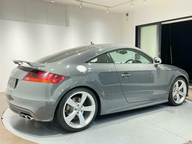 TTS COUPE