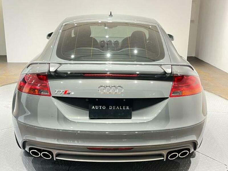 TTS COUPE