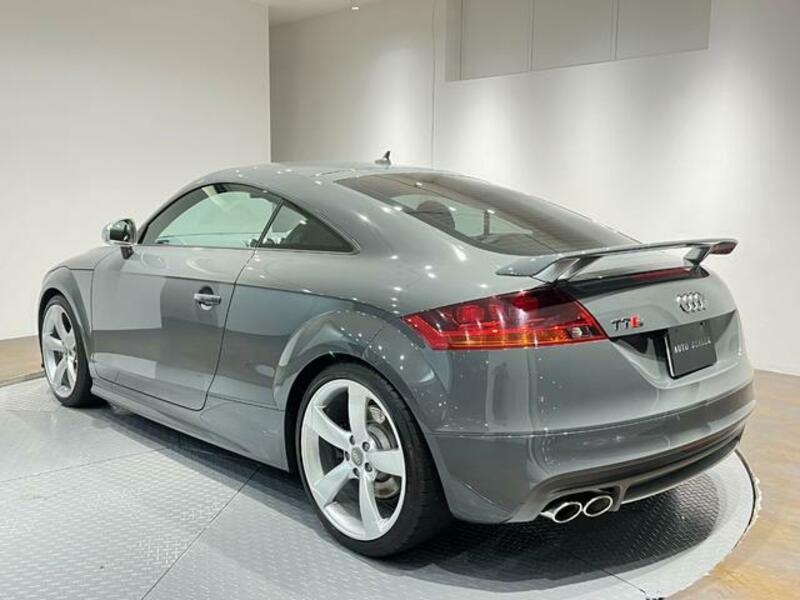 TTS COUPE