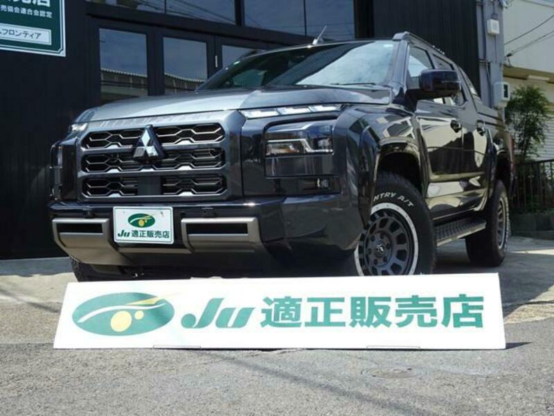 MITSUBISHI TRITON